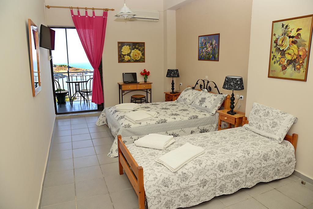 Chios Rooms Myview Karfás Zimmer foto